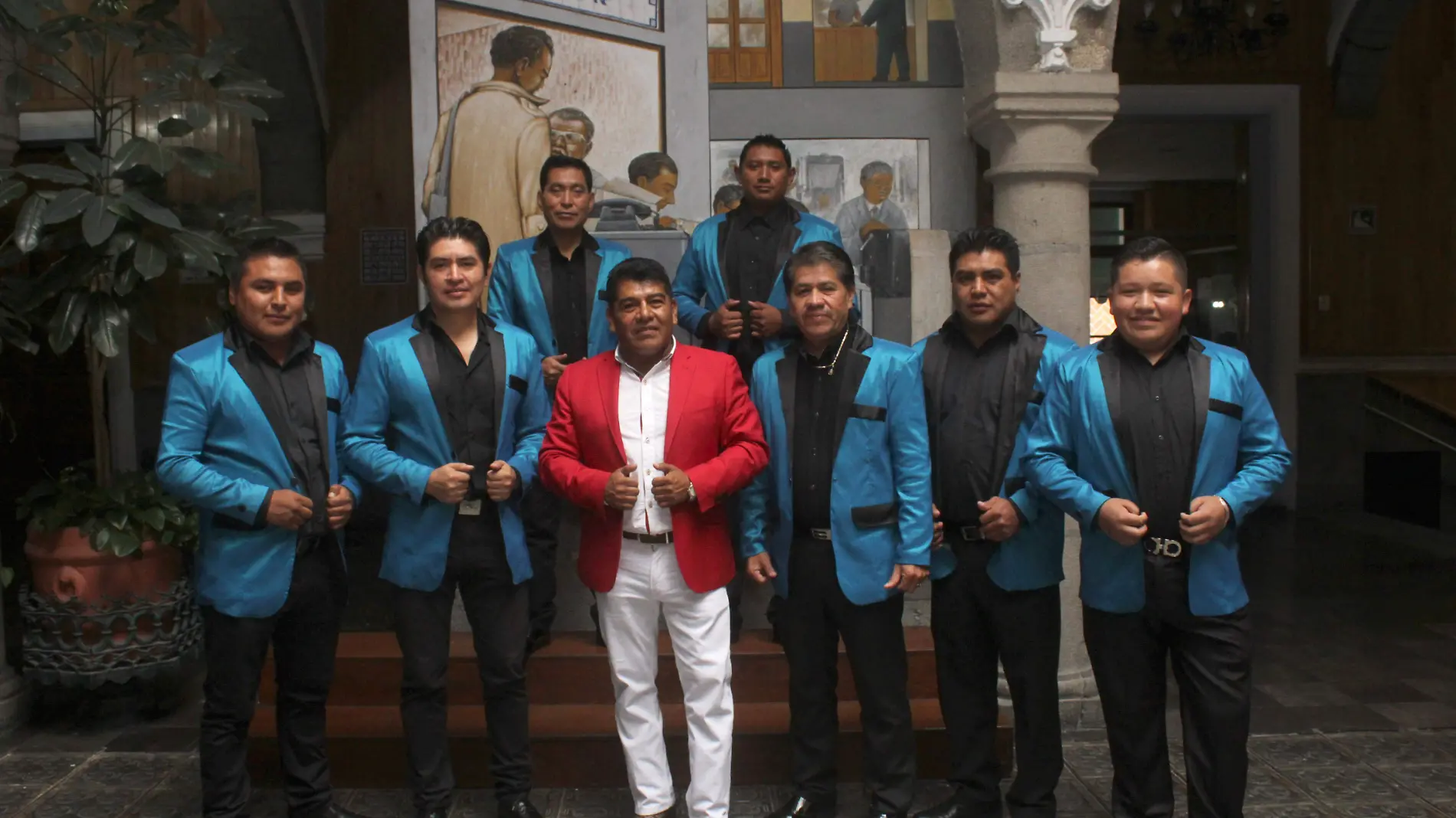 NESTOR AMIR Y SU GRUPO LA SOMBRA GABRIELAC 170920190001